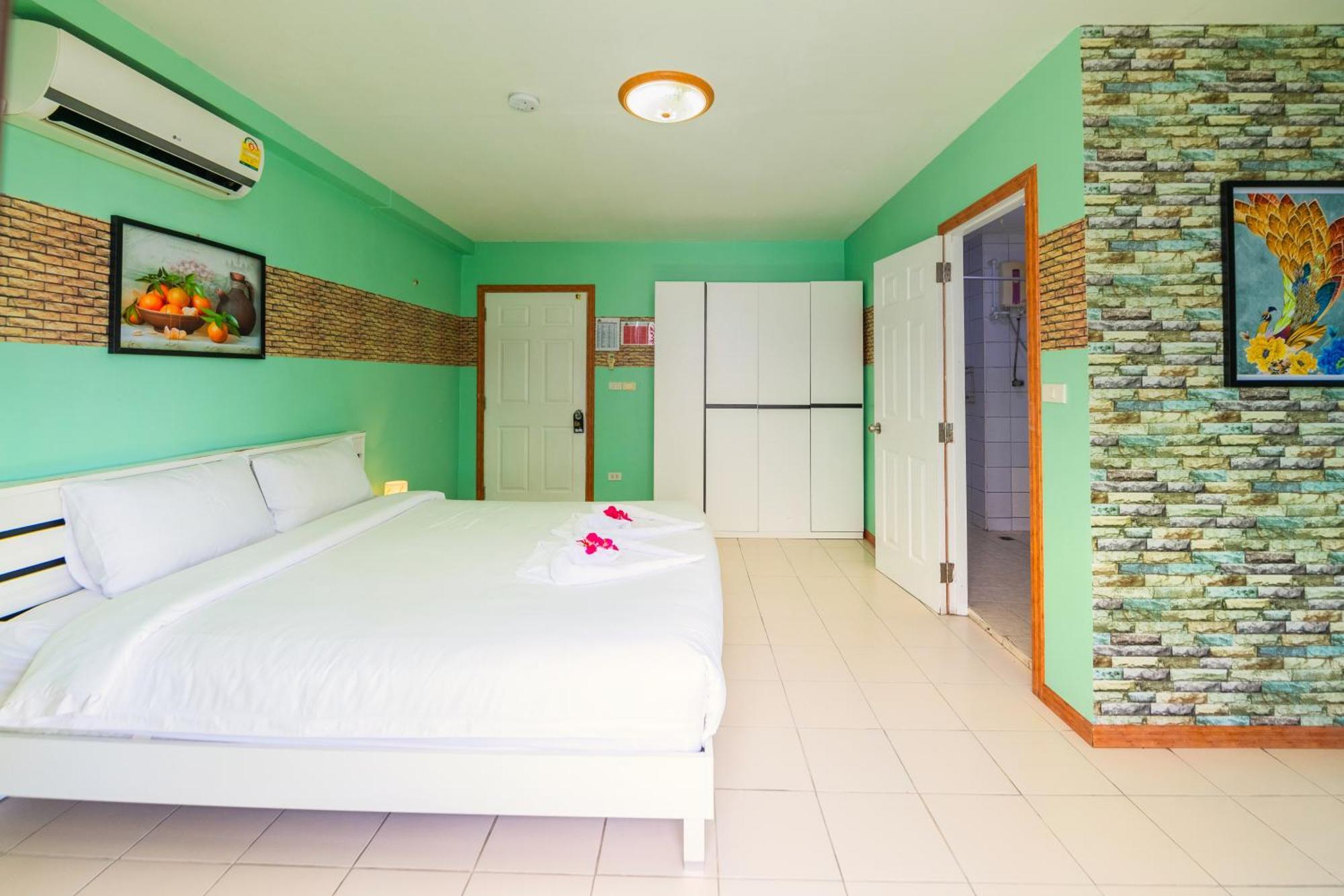 Happy Vikings - Beachfront Jomtien Habitación foto