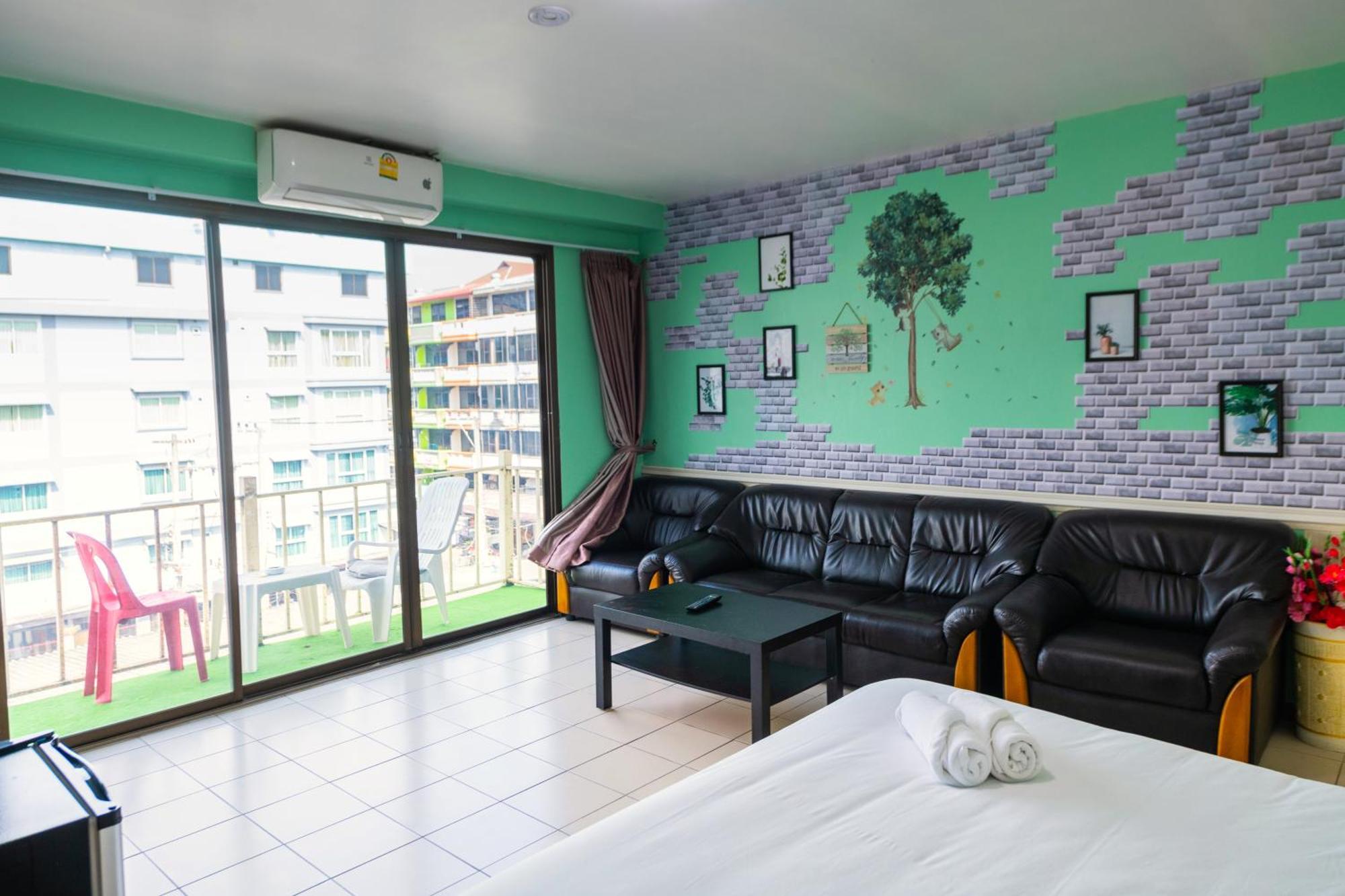 Happy Vikings - Beachfront Jomtien Habitación foto
